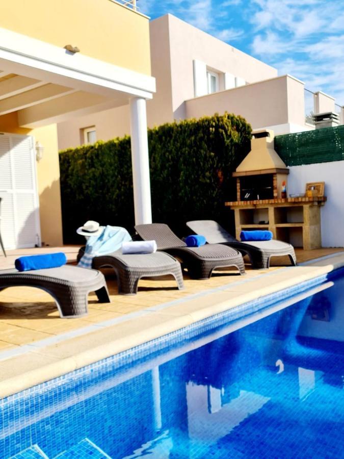 Villa Lorena Sa Caleta Eksteriør billede